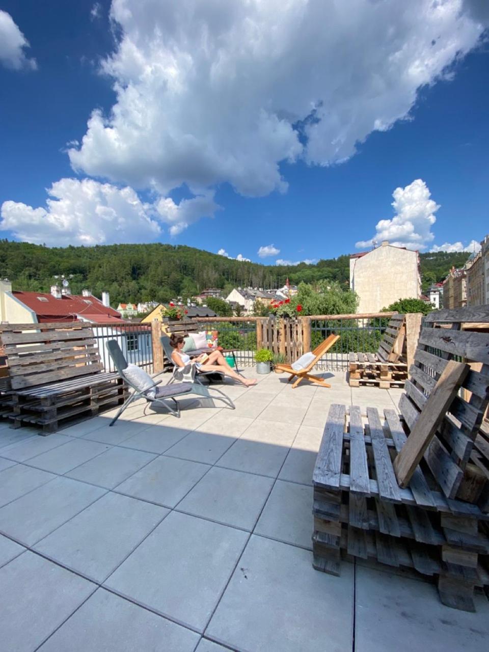 Four Rooms Carlsbad Authentic Karlovy Vary Exterior photo